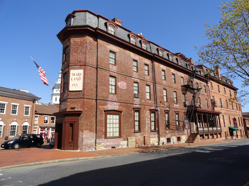 Annapolis, MD: Maryland Inn on church circle.