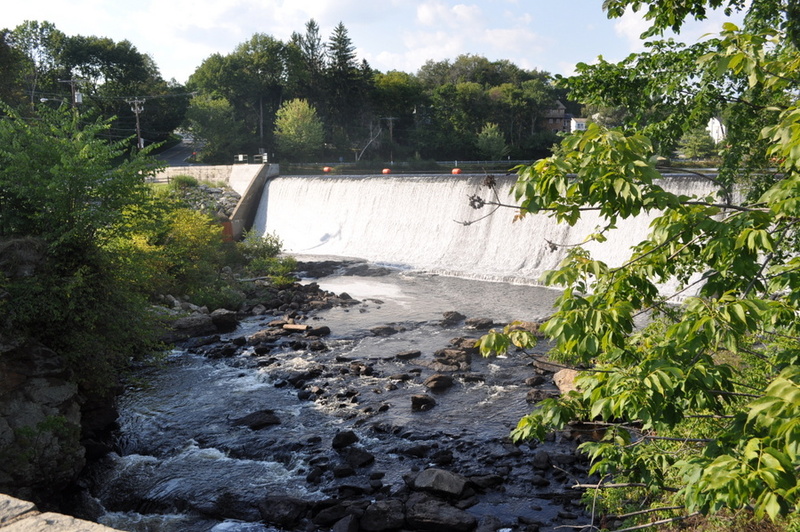Pittsfield, NH: Dam in Pittsfield NH