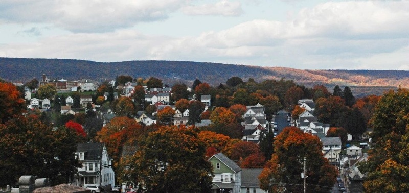 Bangor, PA: View of Bangor and Roseto, autumn 2012