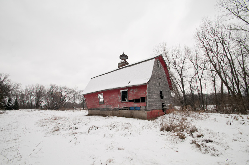 Hugo, MN: This barn was located on the corner of Hwy 61 and Co Rd J... it recently collapsed and was removed.