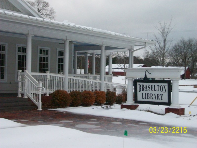 Braselton, GA: Library after an unexpected snowfall