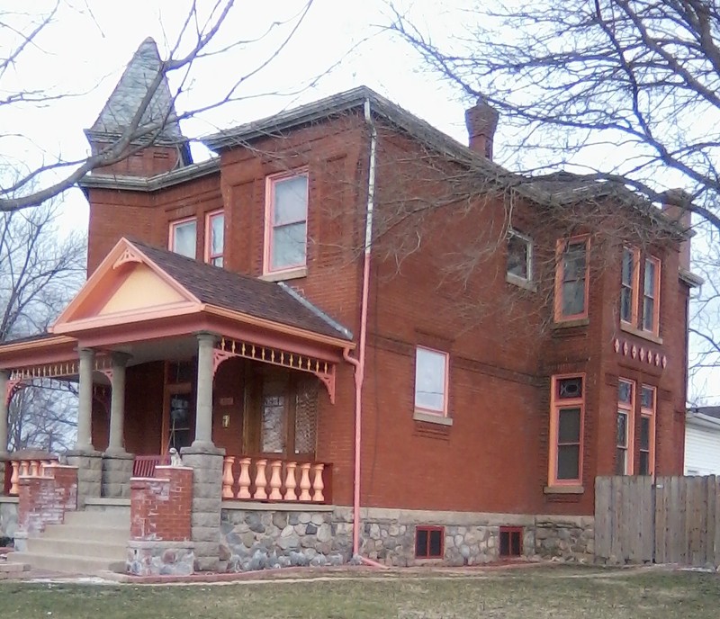 Bremen, IN Pete Dietrich/Schurr home 204 South Center St., Bremen, IN