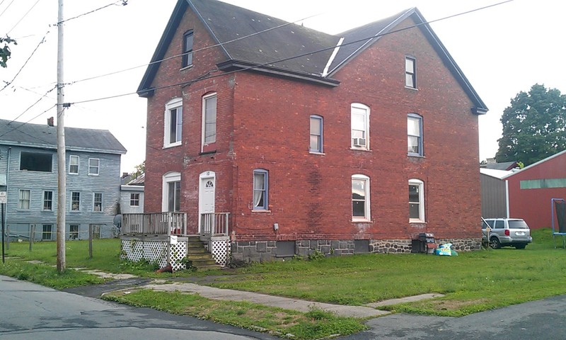 Gloversville, NY: My House on Mill Street