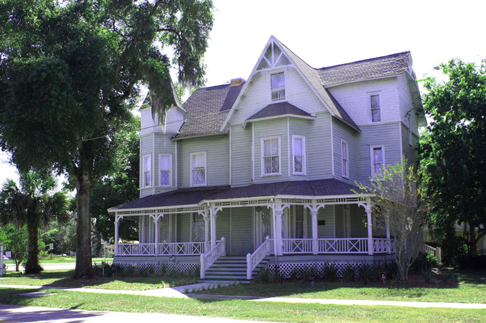 Longwood, FL: Bradlee McIntyre House, c 1885, Queen Ann style home moved from Altamonte Springs in 1973