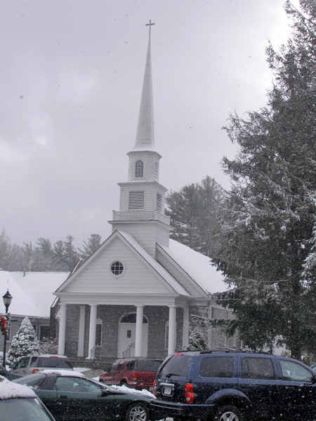 Highlands, NC : Church on Main Street in Highlands, NC