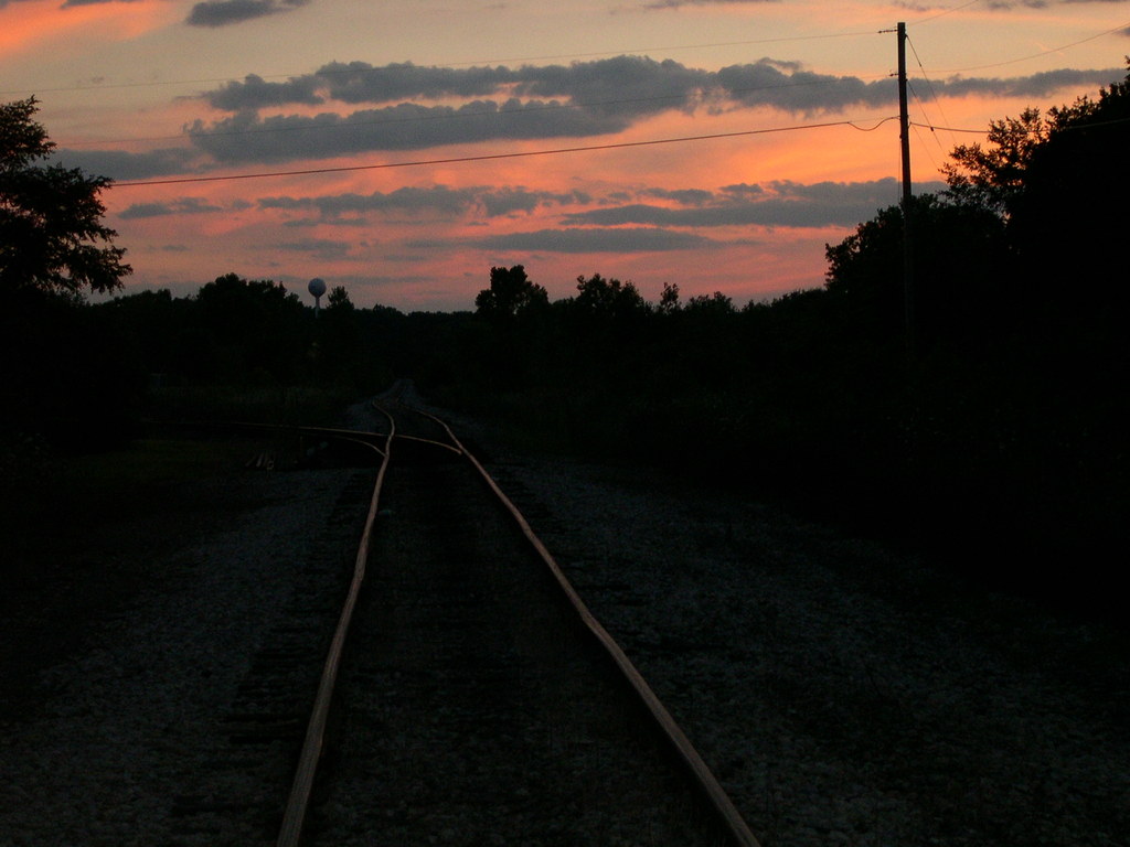 Kent, OH: A sunset near Lake Street.