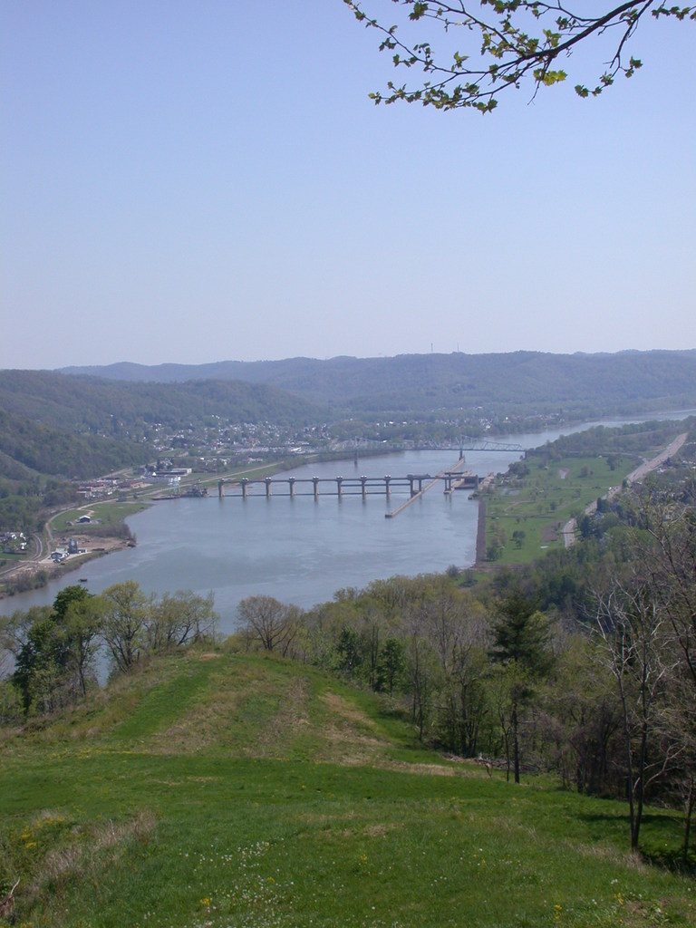 New Martinsville, WV: N.M. seen from ohio