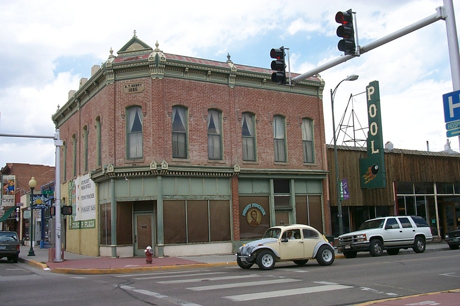 Salida, CO : Henry Building-1886