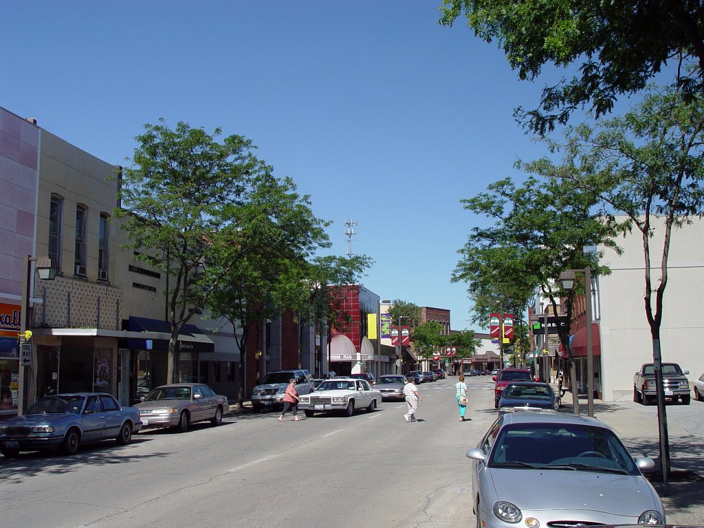 Effingham, IL : Effingham- one of those towns with more ups than downs