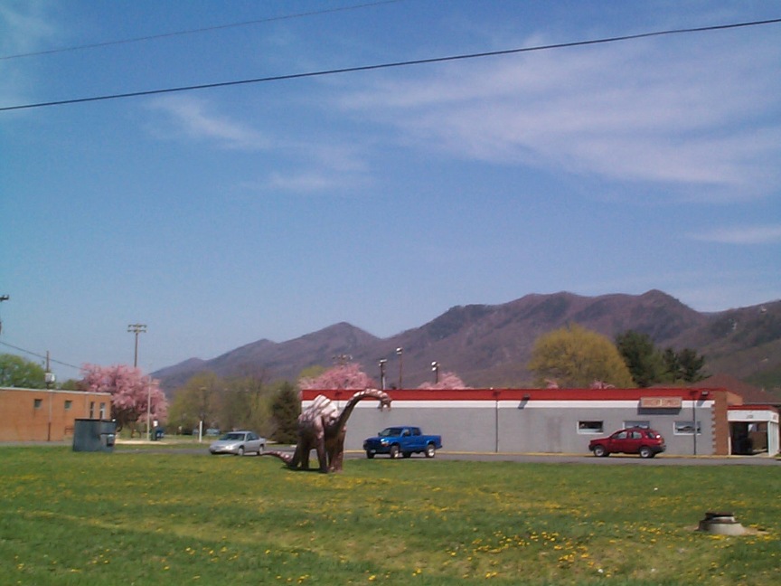 Glasgow, VA : Glasgow again closer to Dino Spring 2003