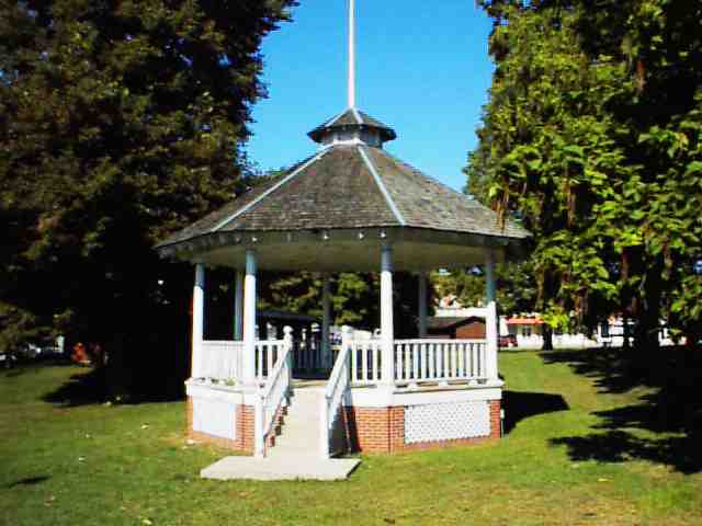 Hope, IN: The bandstand on a fine morning