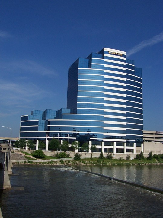 Grand Rapids, MI : Bridgewater Place photo, picture, image (Michigan