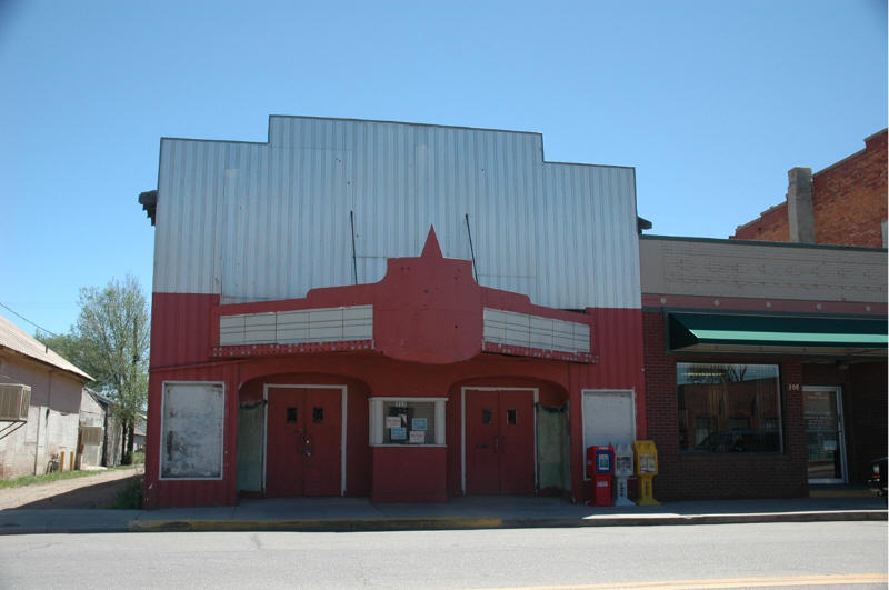 Fort Lupton, CO: Theater