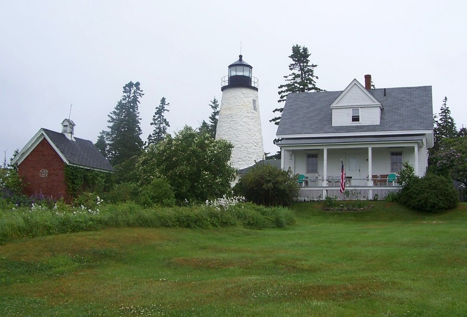 Castine, ME : Dyces Head Lighthouse