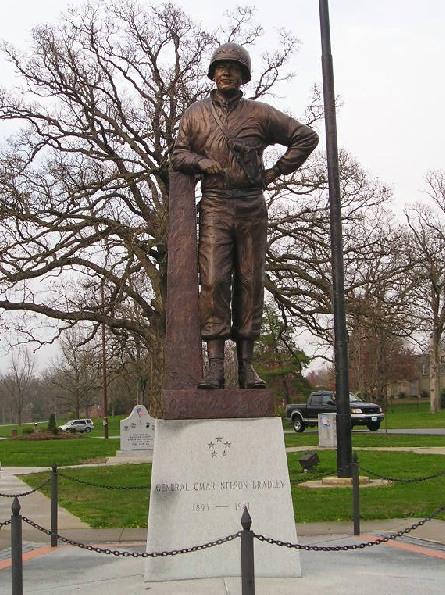 Moberly, MO: General Omar Nelson Bradley at Rothwell Park