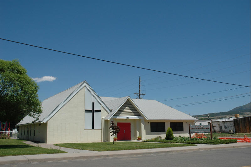 Parachute, CO : Church
