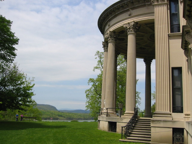 Hyde Park, NY: FDR Estate Overlooking The Majestic Hudson