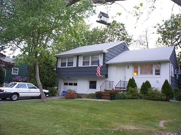 Linwood, NJ: 1955 House on Iona Avenue