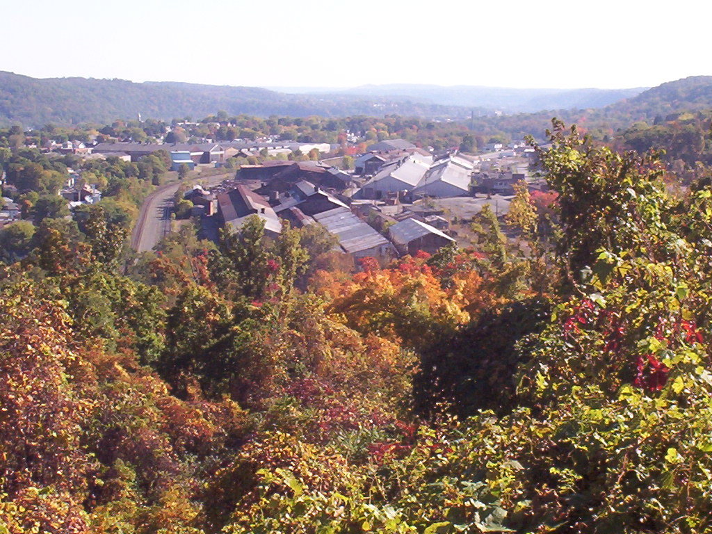 Beaver Falls, PA : B&W Steel mill that is no more and Mordado Dwellings