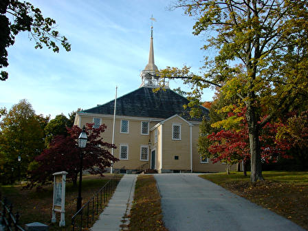 Hingham, MA : Old Ship's Church, oldest church in America, still in use