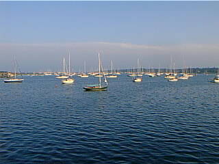 Dartmouth, MA : Padanaram Harbor