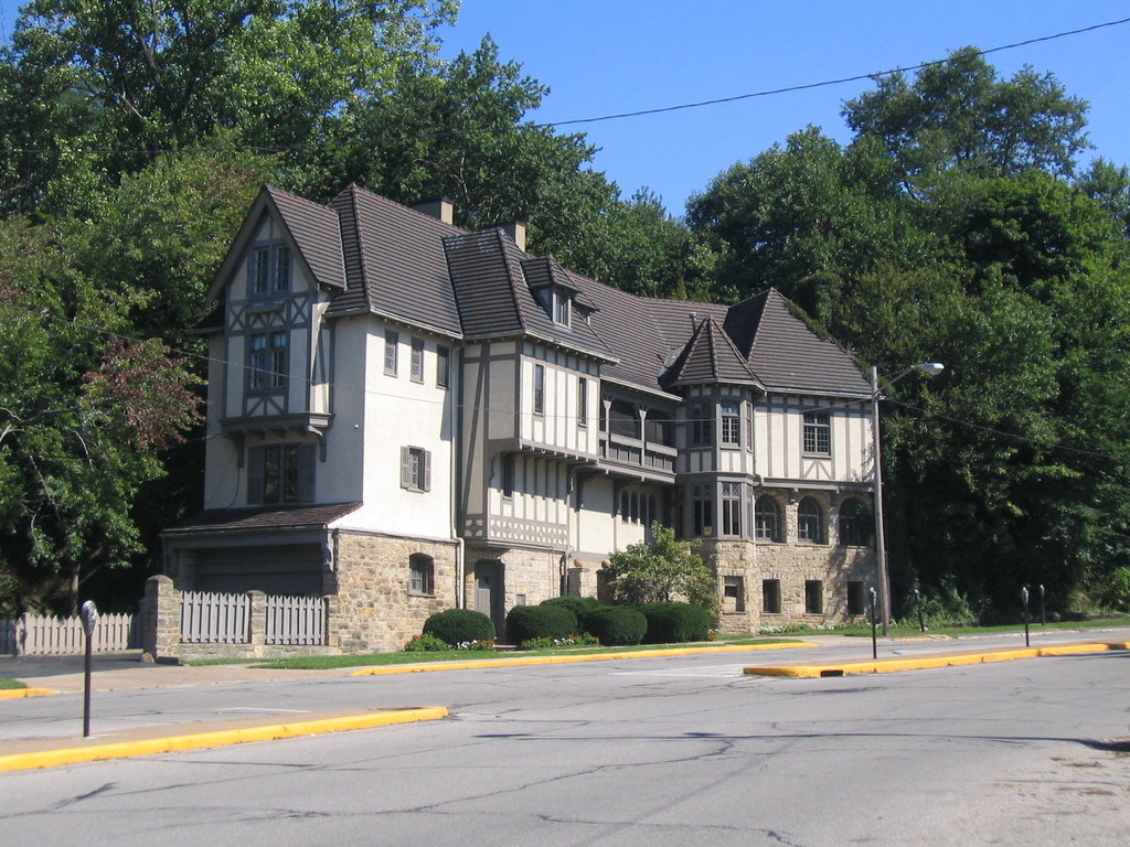Cleveland Heights, OH: Deming House, Cedar Fairmount