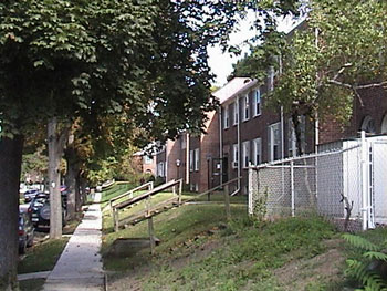 Newburgh, NY : Colonial Terraces