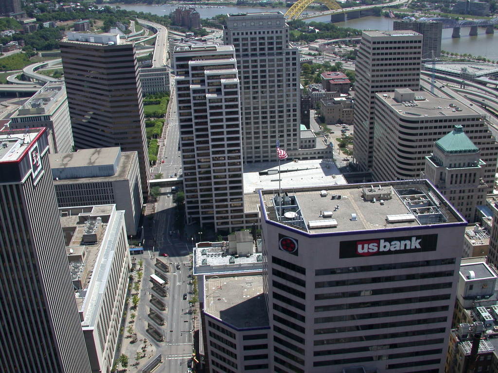 Cincinnati, OH : from the carew tower