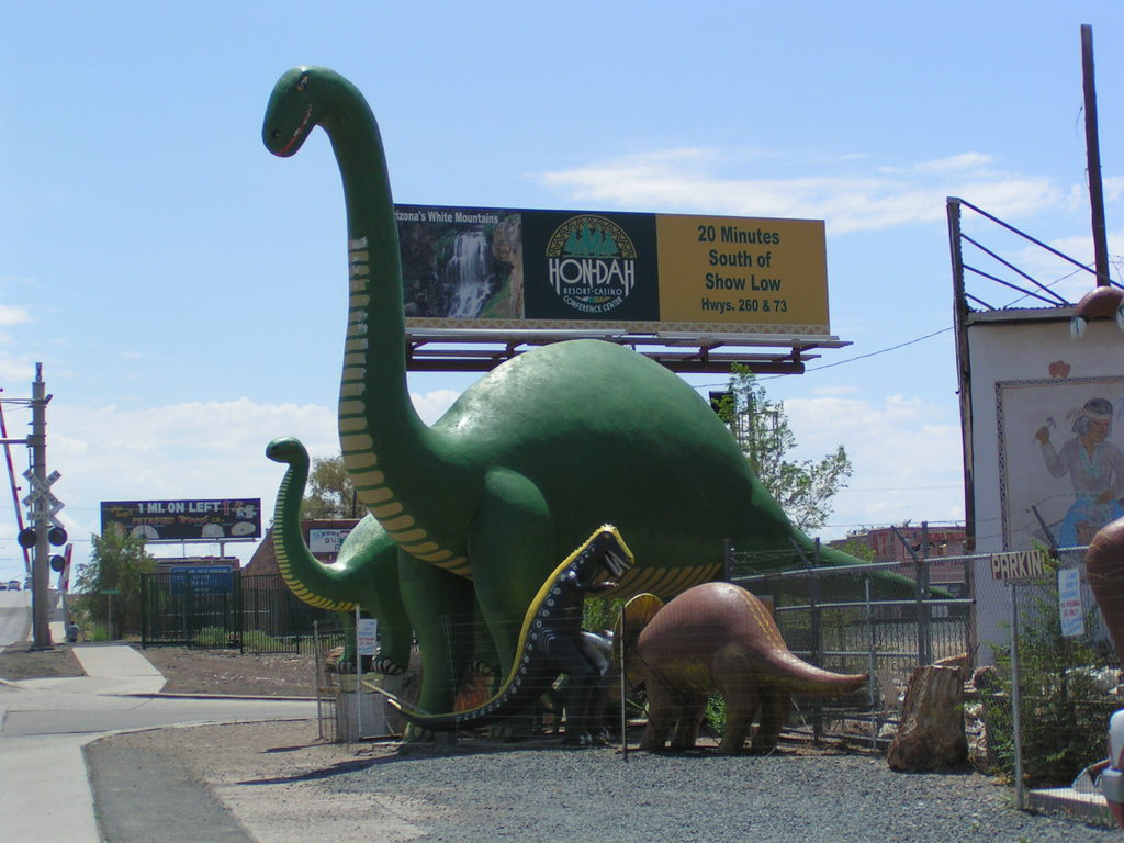 Winslow, AZ : Dinos in Winslow heading South to Hwy99