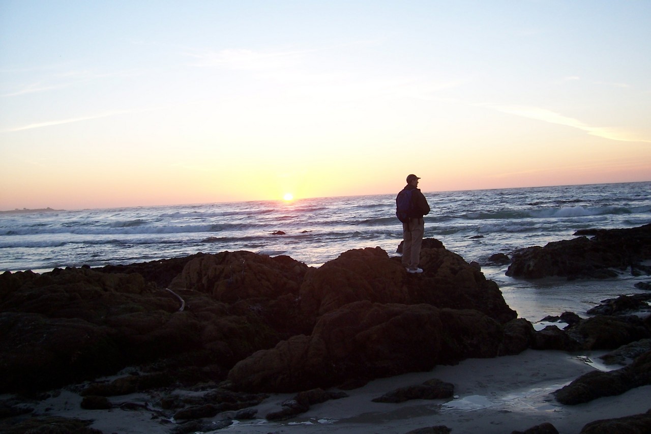 Pacific Grove, CA: Sunset from Pacific Grove shores