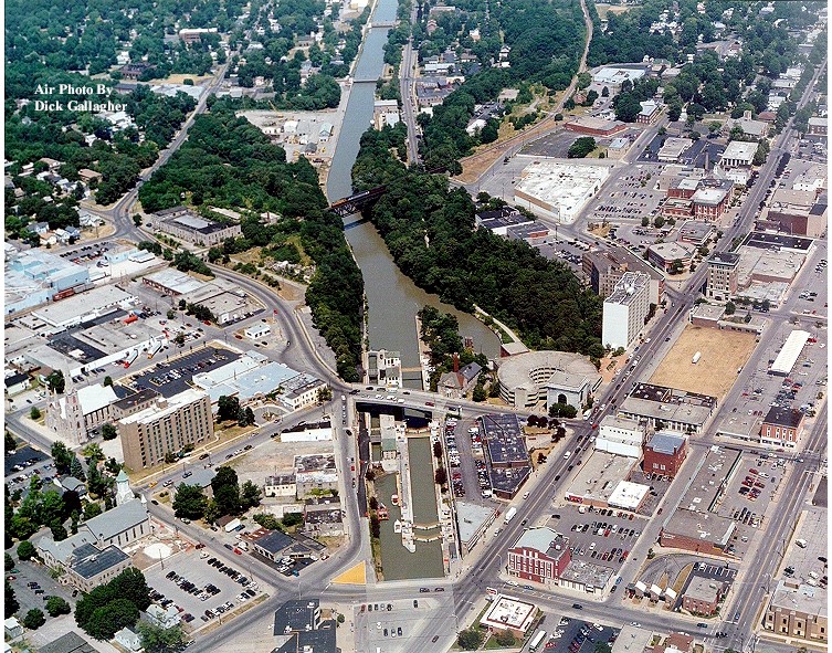 Lockport, NY: aerial view