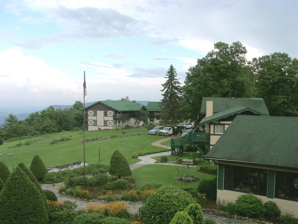 Bryson City, NC : Little Switzerland in the Smokies