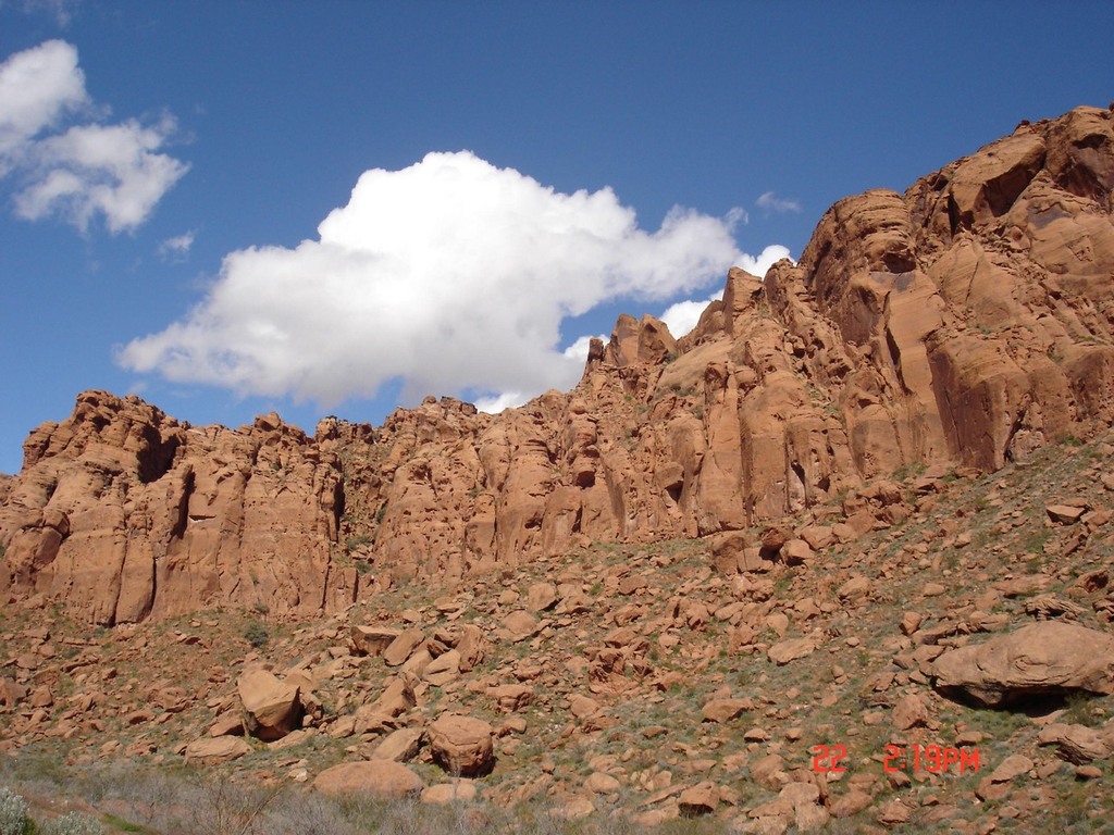 Ivins, UT: Red Cliffs Desert Reserve Leading to Tuacahn Amphitheater, Ivins, UT