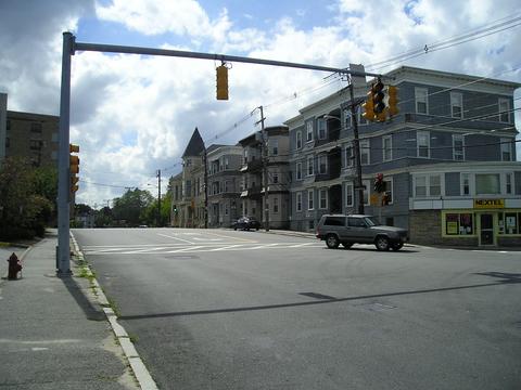 Lowell, MA : 3 deckers