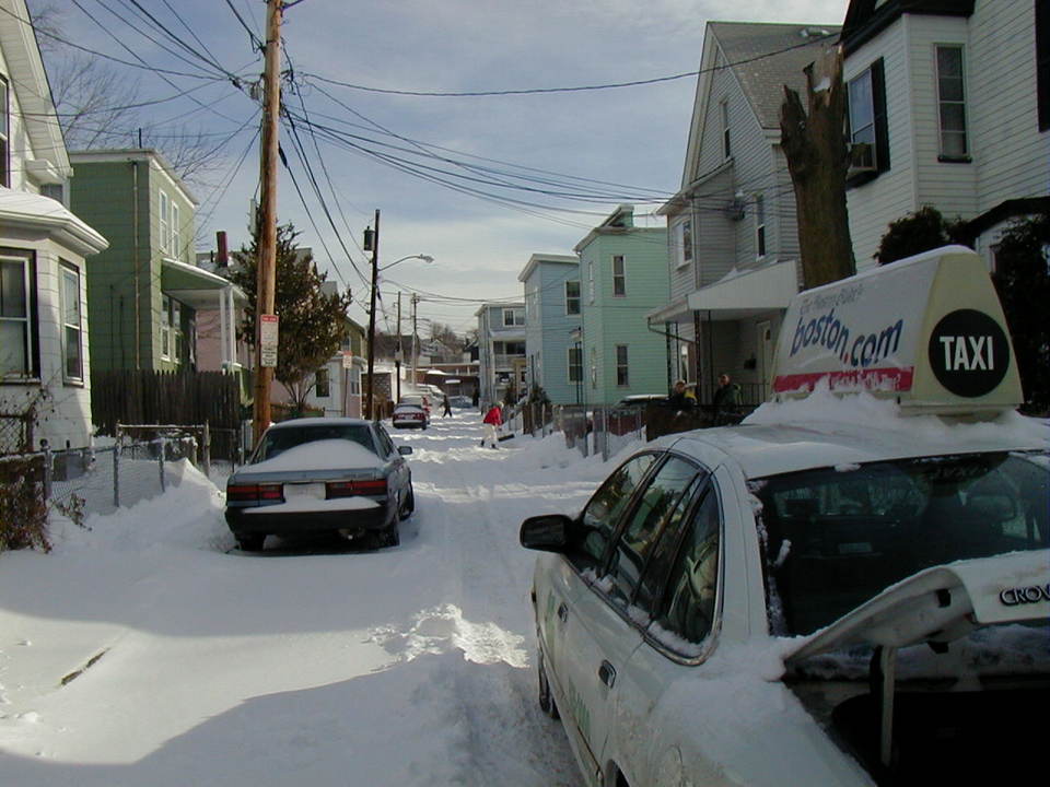 Somerville, MA: snow coverd street