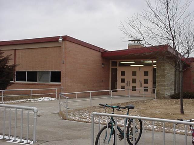 Miller, SD : this is the elementary school
