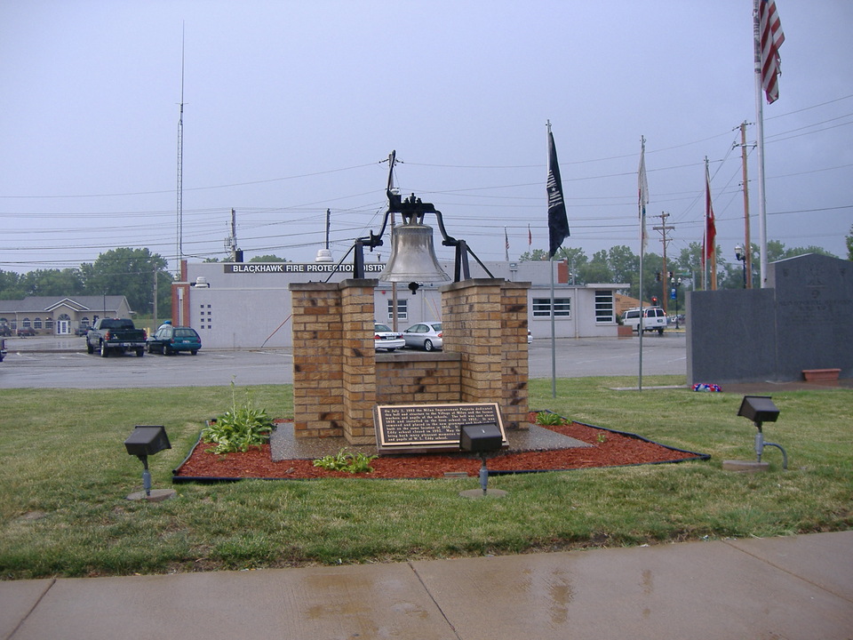 Milan, IL : Milan school bell from 1850