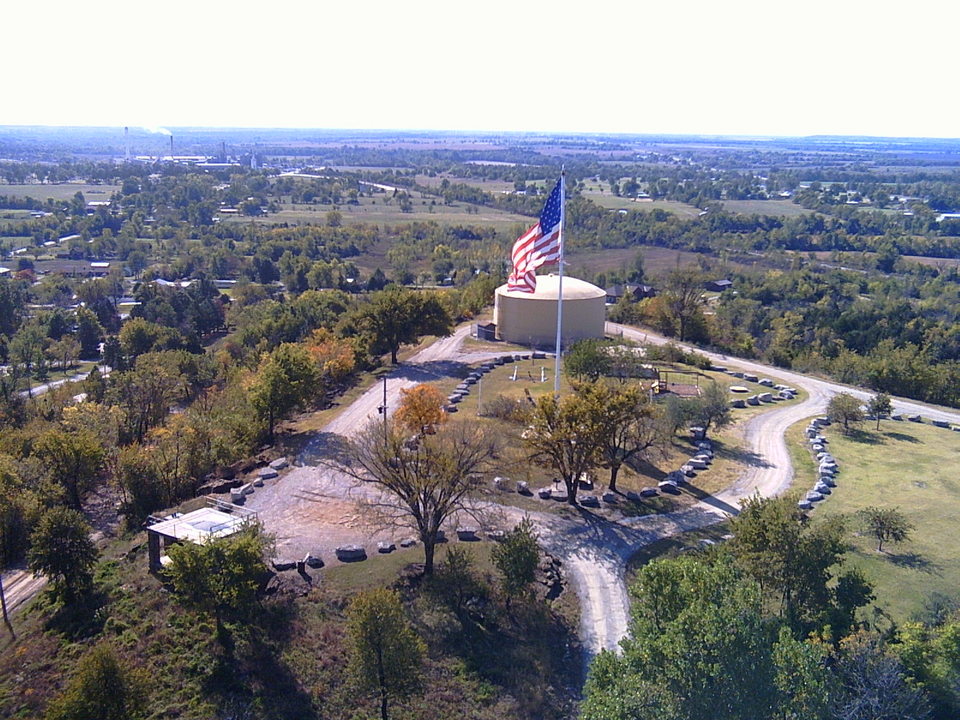 Fredonia, KS: View of Fredonia's South Mound