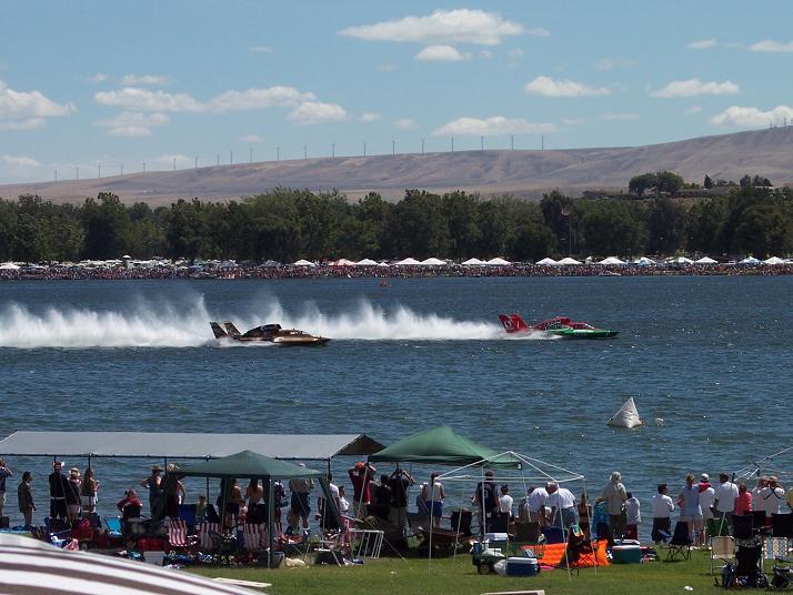 Kennewick, WA: 2006 Hydroplane Race