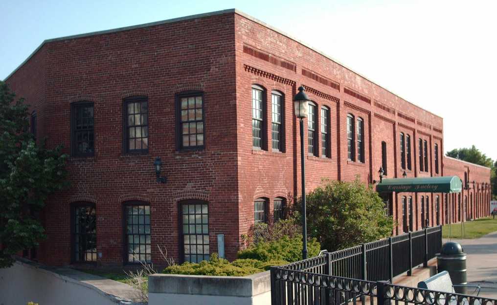 Flint, MI : Blue Ribbon Carriage Factory