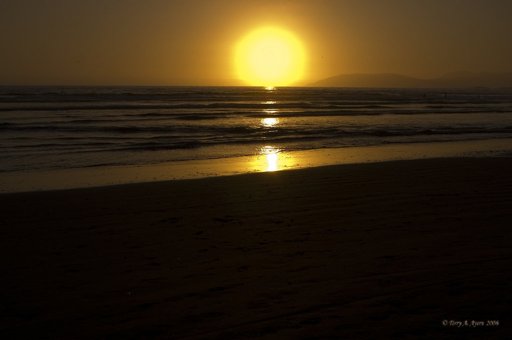 california beach sunset. Pismo Beach, CA : Pismo Beach