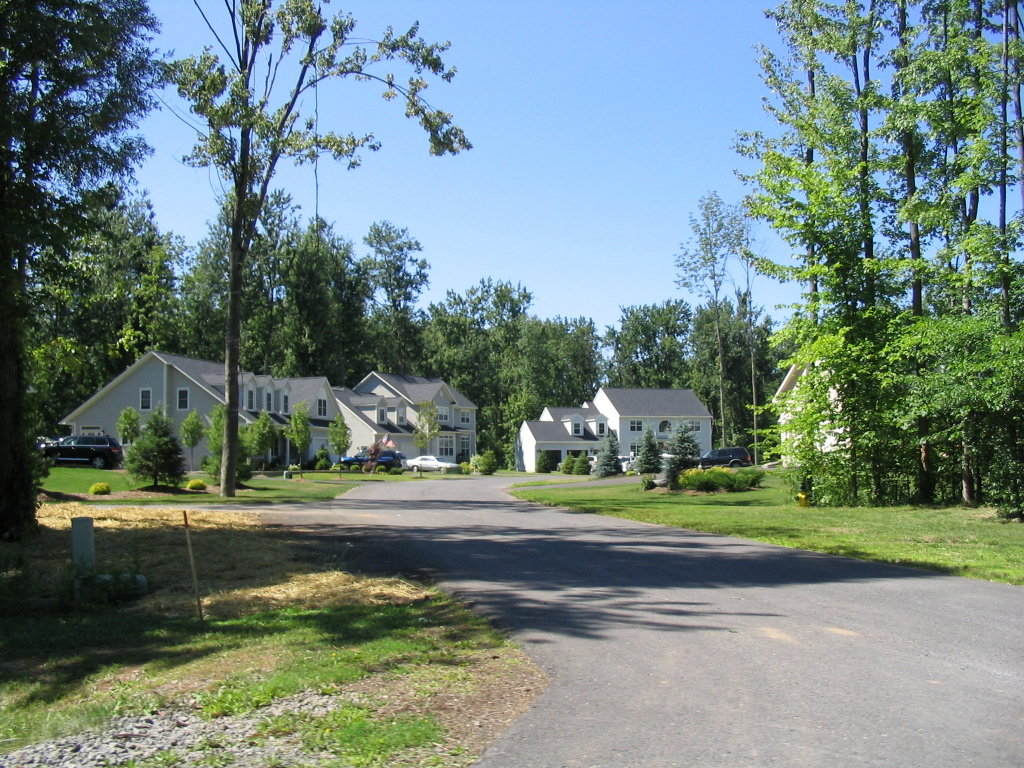 Baldwinsville, NY: Typical neighborhood just outside the village but still in the Baldwinsville school district, in suburban Syracuse, NY