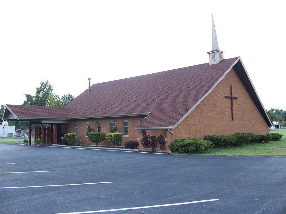 Portland, IN : Banner Christian Assembly of God, Portland