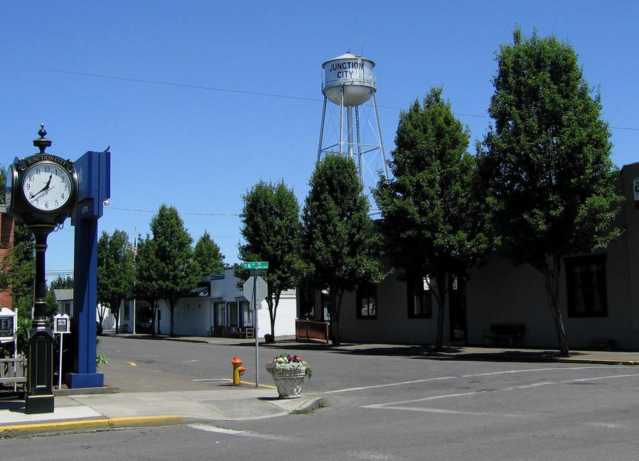 Junction City, OR : Water Tower,Junction City OR