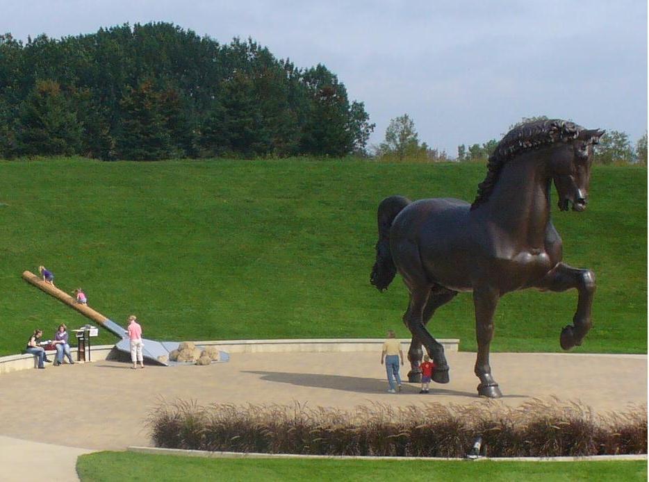 Grand Rapids, MI: Leonardo Da Vinci's American Horse with Francesco Nicola Sansovino's "Paletta Grande"