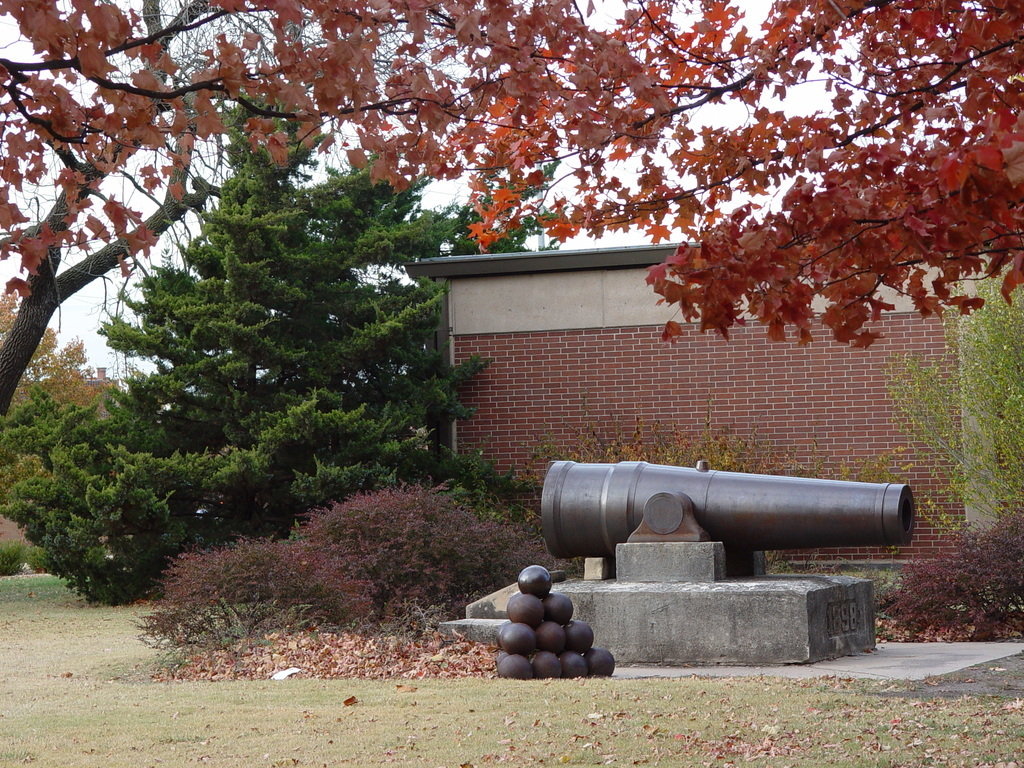 Newton, KS: Military Park - cannon - Newton Public Library