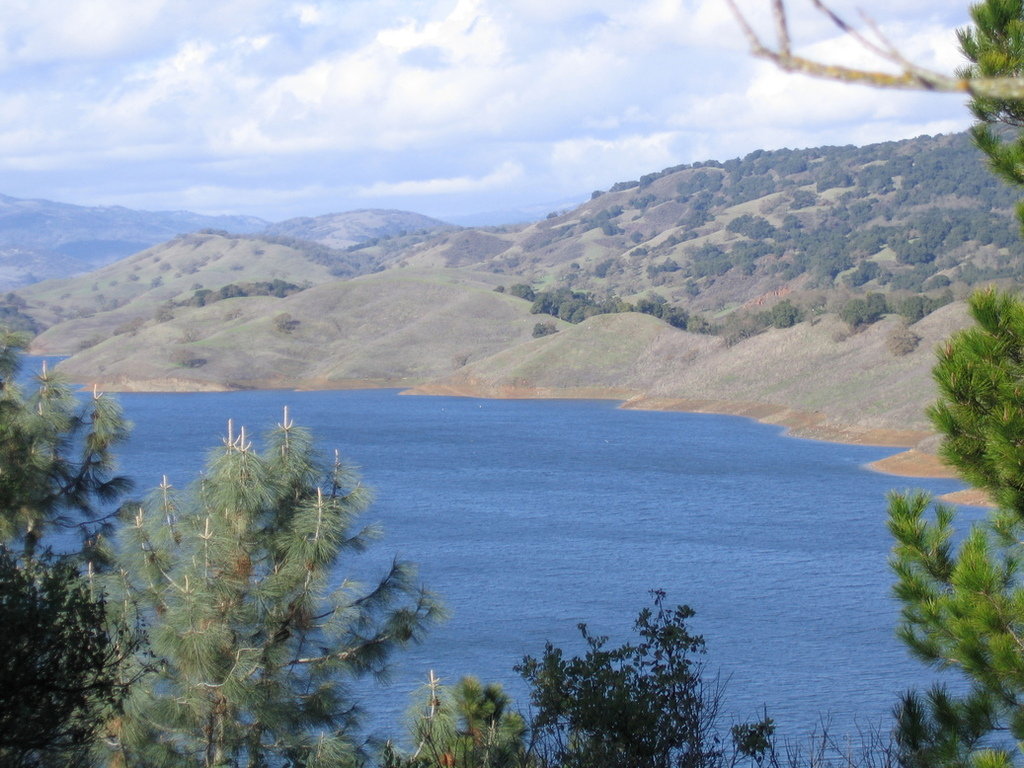 Morgan Hill, CA: Lake Anderson