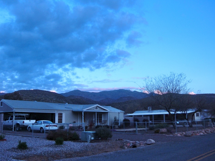 Black Canyon City, AZ: West over the moutains before an afternoon snow shower March 2006