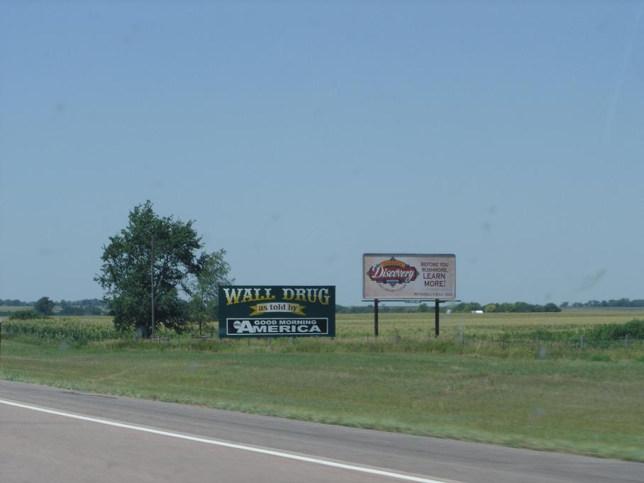 Jackson, MN : One of the MANY billboards leading to Wall Drugstore!