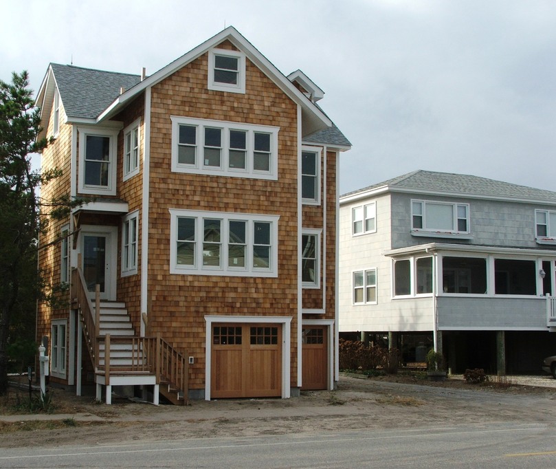 Bethany Beach, DE : Skinny House on Expensive Land